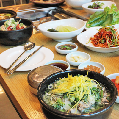 돼지갈비 3인분 1 + 콩나물 국밥 1 + (맥주, 소주) 택1