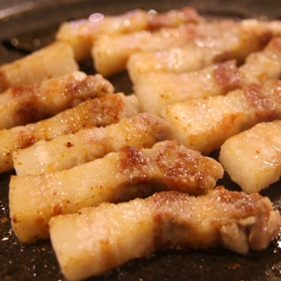 삼겹살2인분 + 목살2인분 + 된장찌개 + 공기밥 + 소주1